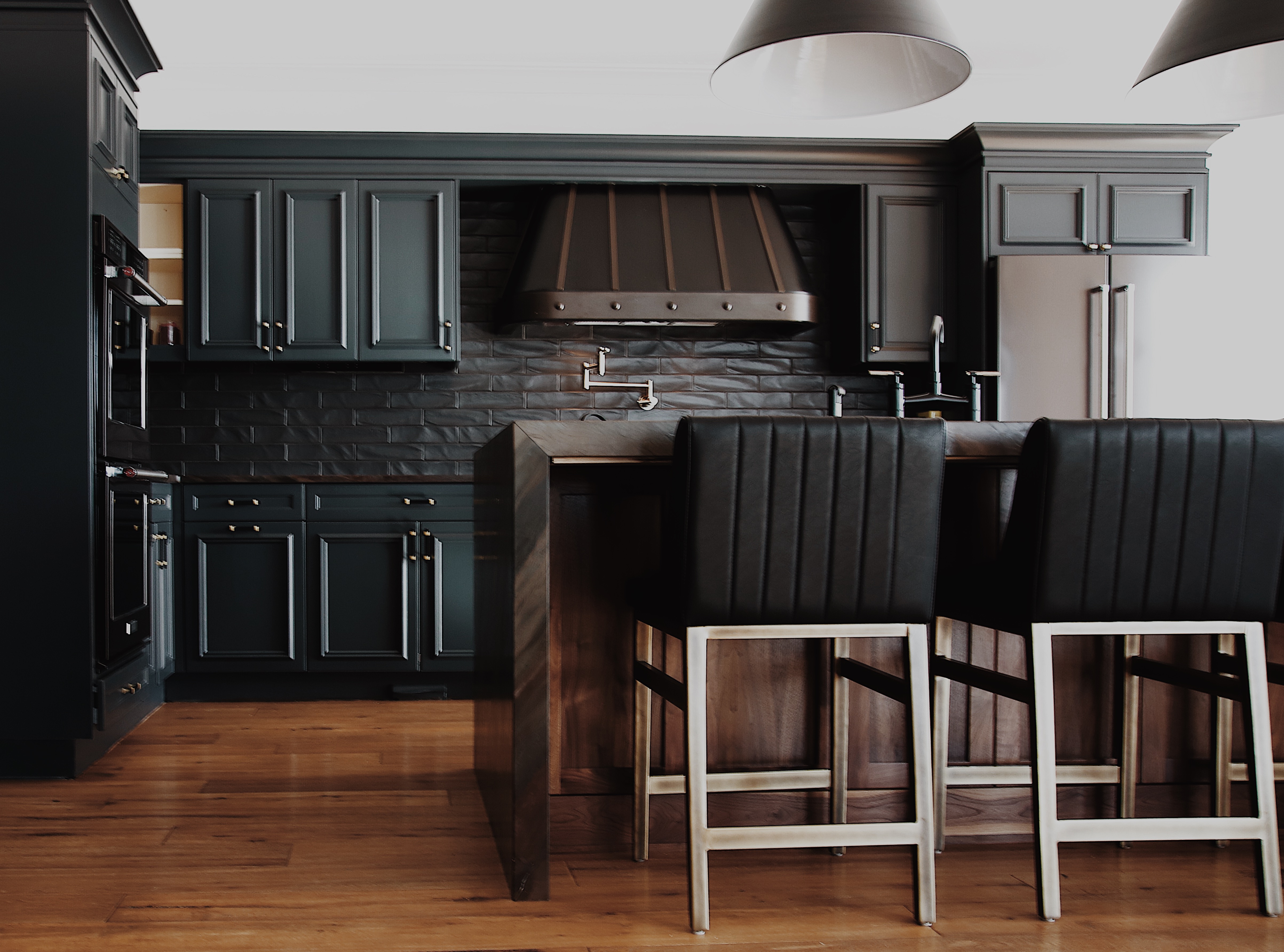 Walnut Island With Leathered Granite