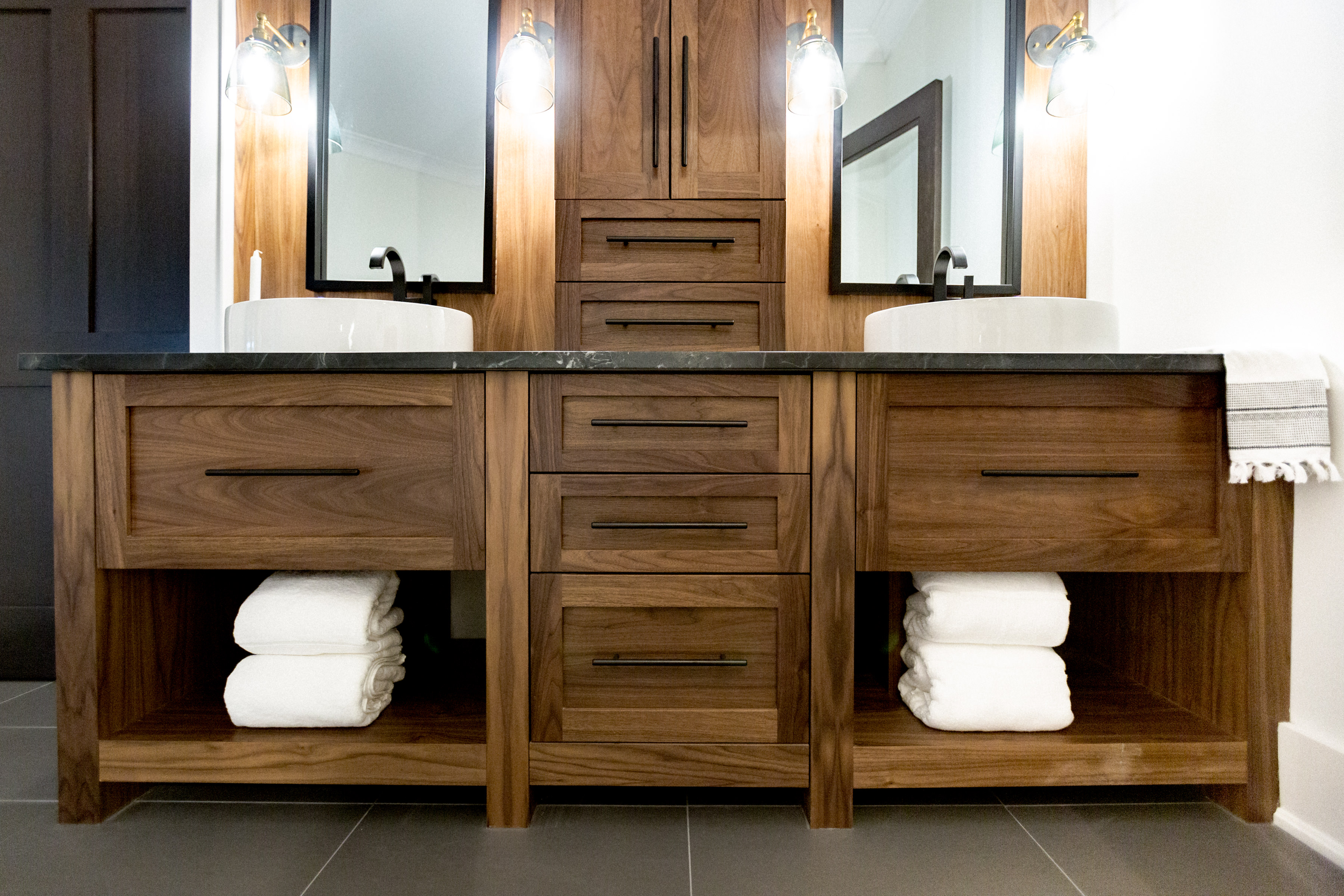 The Canal Ensuite